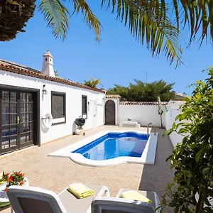 https://villa-golf-san-miguel-de-abona.adeje-hotels.com